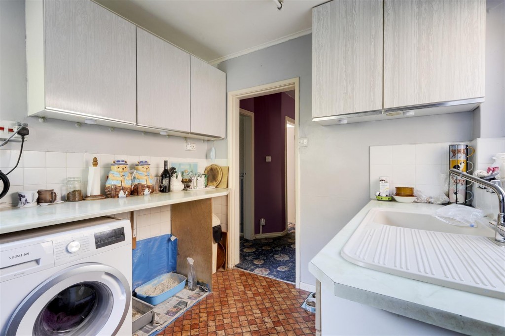 Aspley Park Drive, Nottinghamshire, NG8 3EG