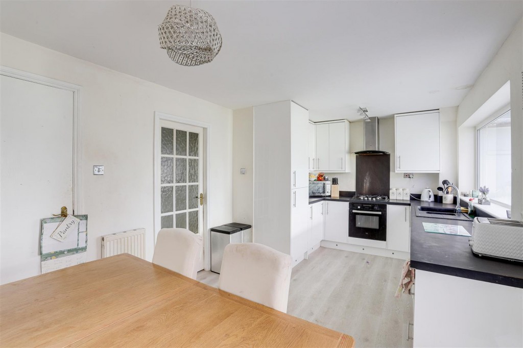 Cleveland Avenue, Draycott, Derbyshire, DE72 3QX
