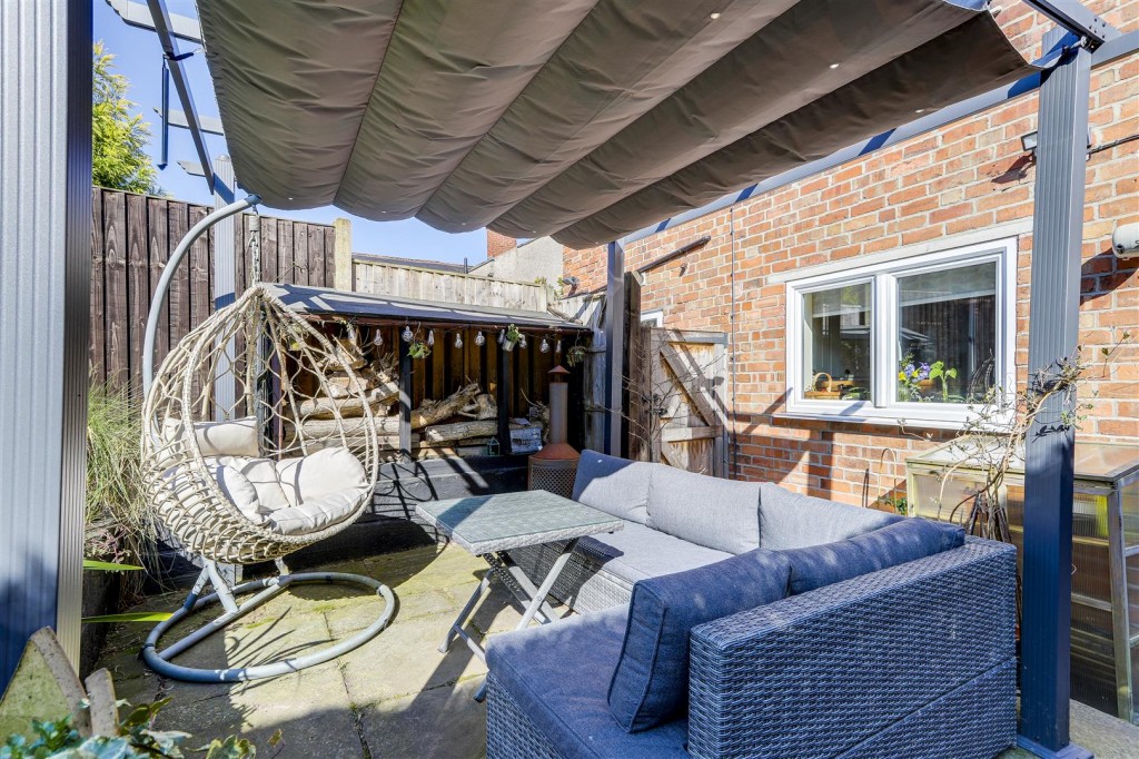 West End Villas, Lowdham, Nottinghamshire, NG14 7DH