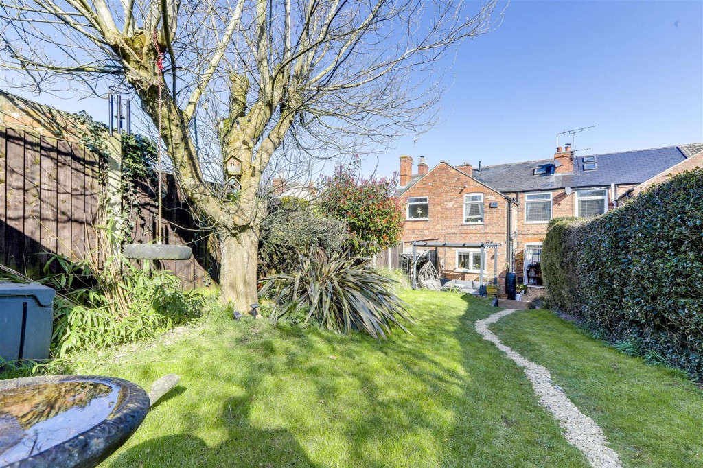 West End Villas, Lowdham, Nottinghamshire, NG14 7DH