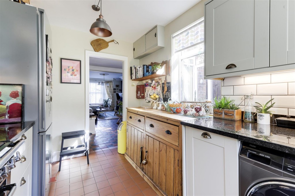 West End Villas, Lowdham, Nottinghamshire, NG14 7DH