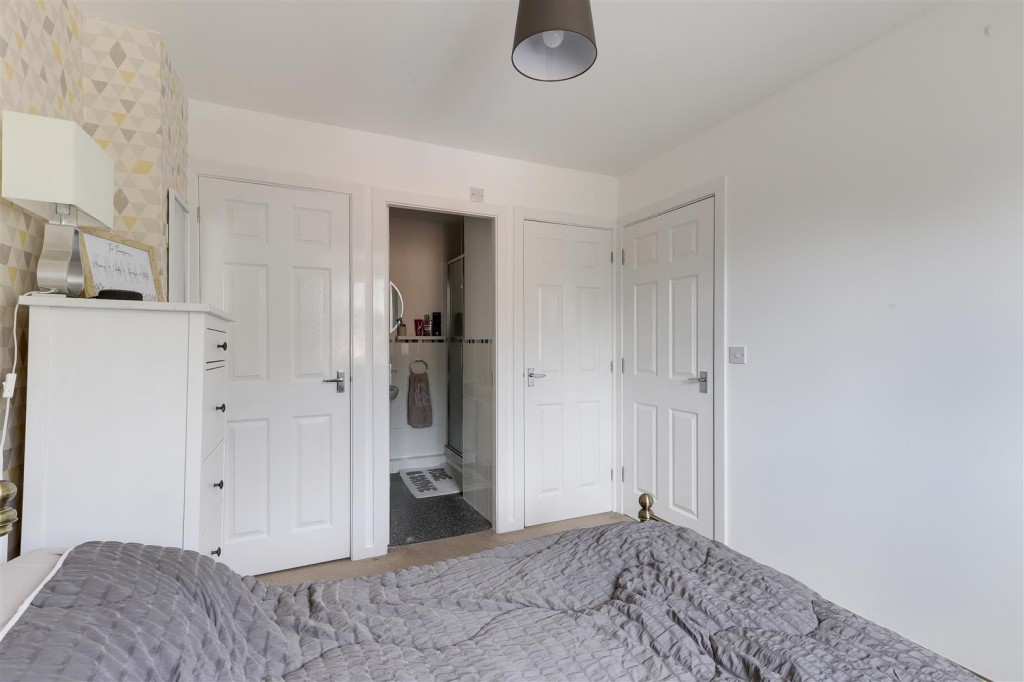 Golf Close, Bulwell, Nottinghamshire, NG6 8YZ