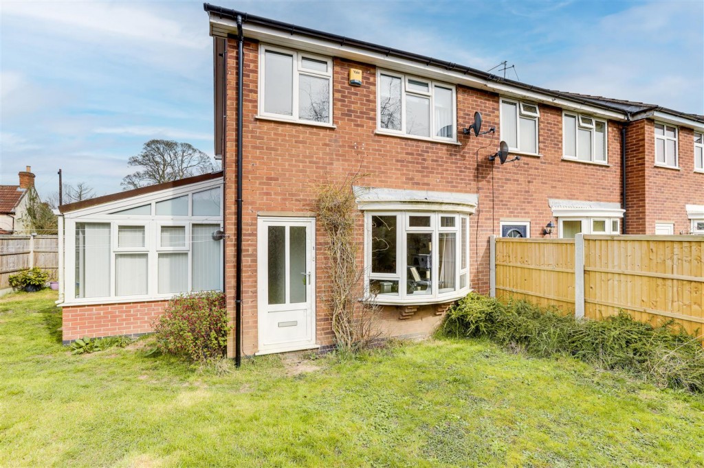 Plumtree Gardens, Calverton, Nottinghamshire, NG14 6GE