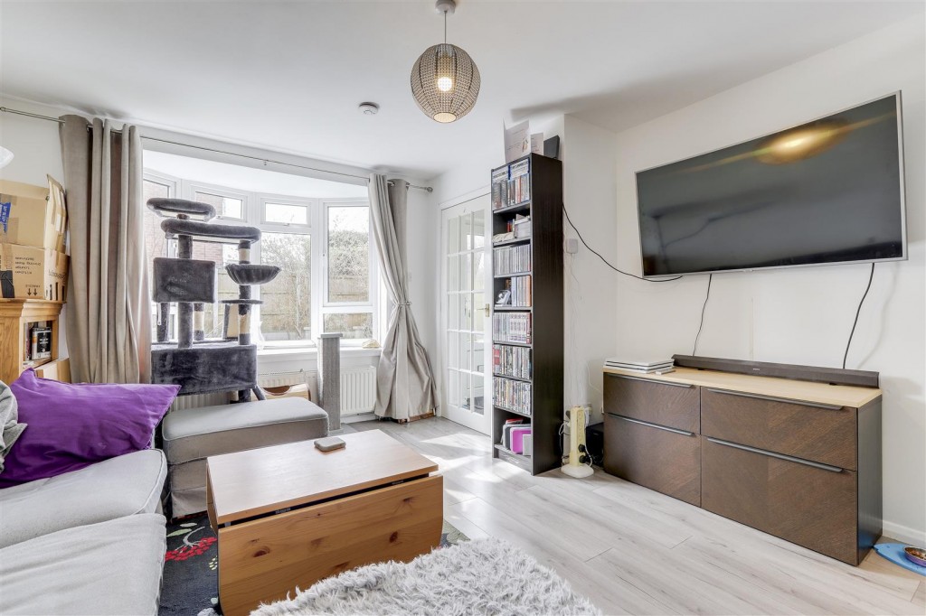 Plumtree Gardens, Calverton, Nottinghamshire, NG14 6GE