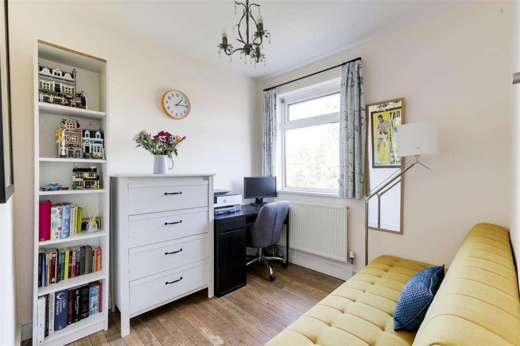 Hallam Road, Mapperley, Nottinghamshire, NG3 6HR