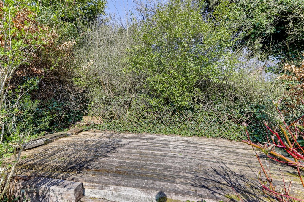Hallam Road, Mapperley, Nottinghamshire, NG3 6HR