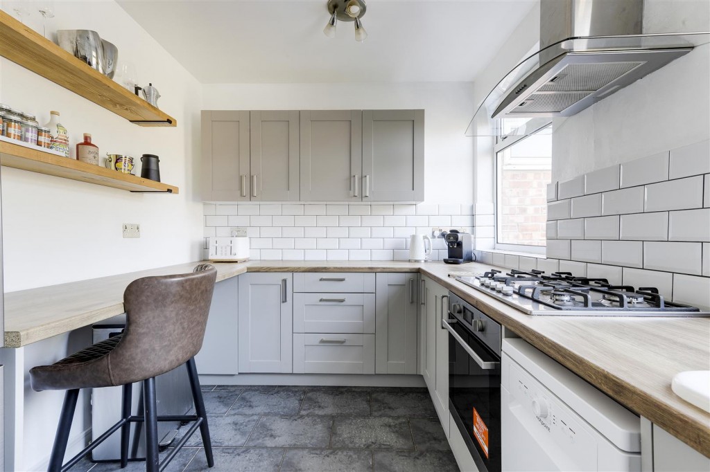 Hallam Road, Mapperley, Nottinghamshire, NG3 6HR