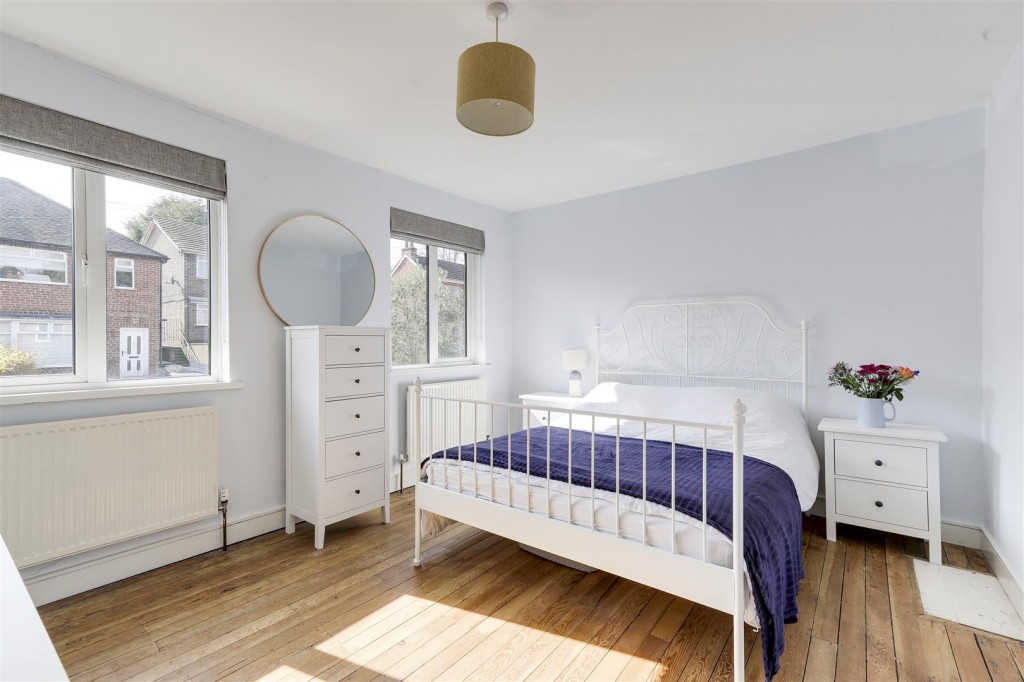 Hallam Road, Mapperley, Nottinghamshire, NG3 6HR