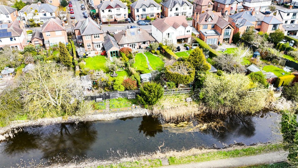 Rutland Road, West Bridgford, Nottinghamshire, NG2 5EB