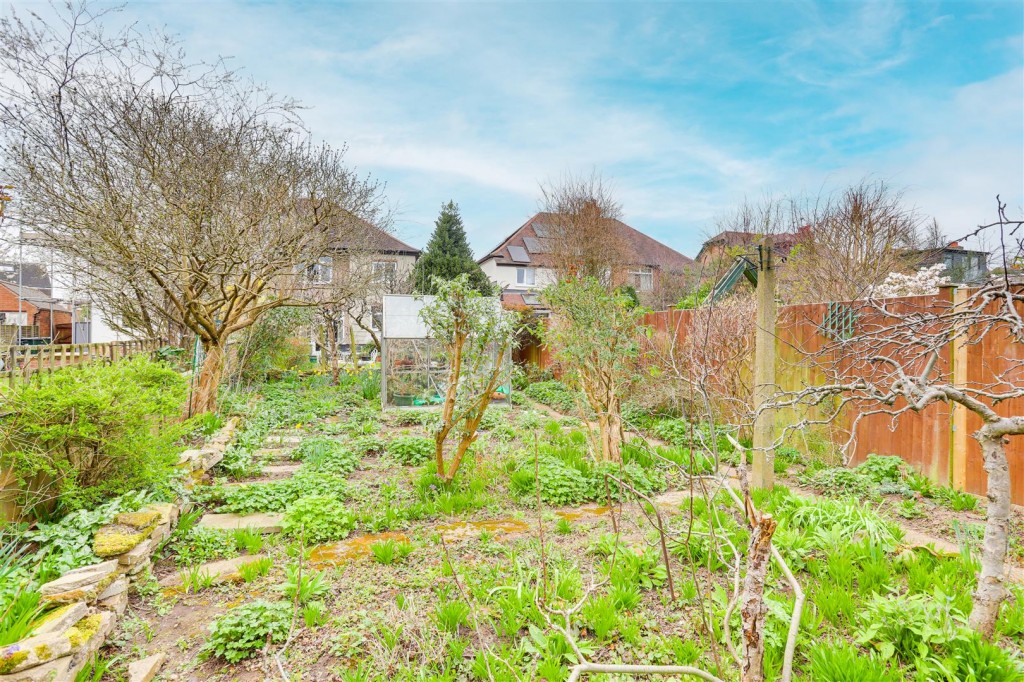Lady Bay Road, West Bridgford, Nottinghamshire, NG2 5DT