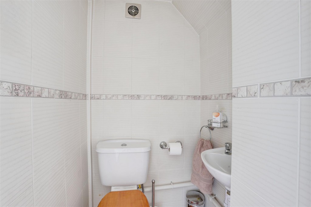 Walcote Drive, West Bridgford, Nottinghamshire, NG2 7GR