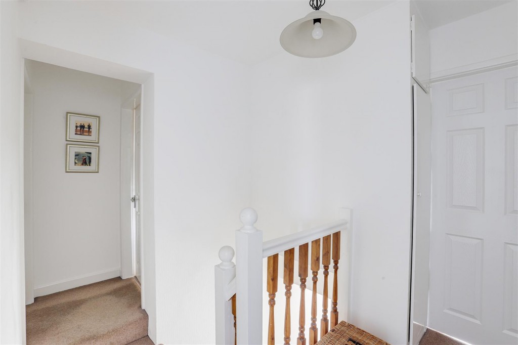 Walcote Drive, West Bridgford, Nottinghamshire, NG2 7GR
