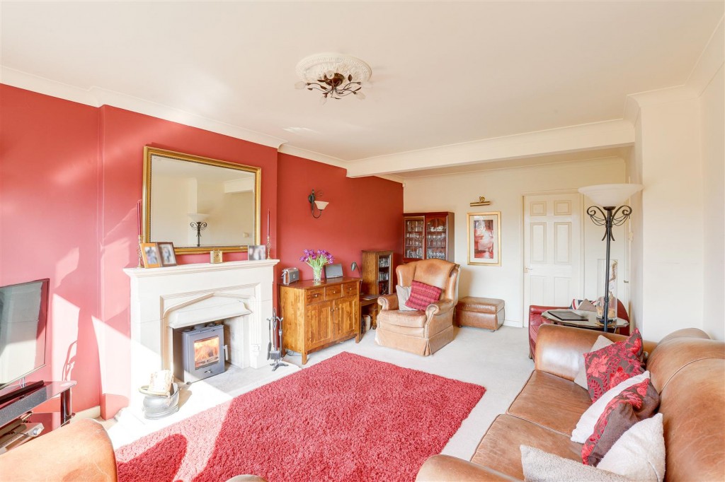 Walcote Drive, West Bridgford, Nottinghamshire, NG2 7GR