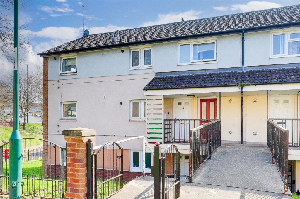 Tulip Avenue, St. Anns, Nottinghamshire, NG3 4PG