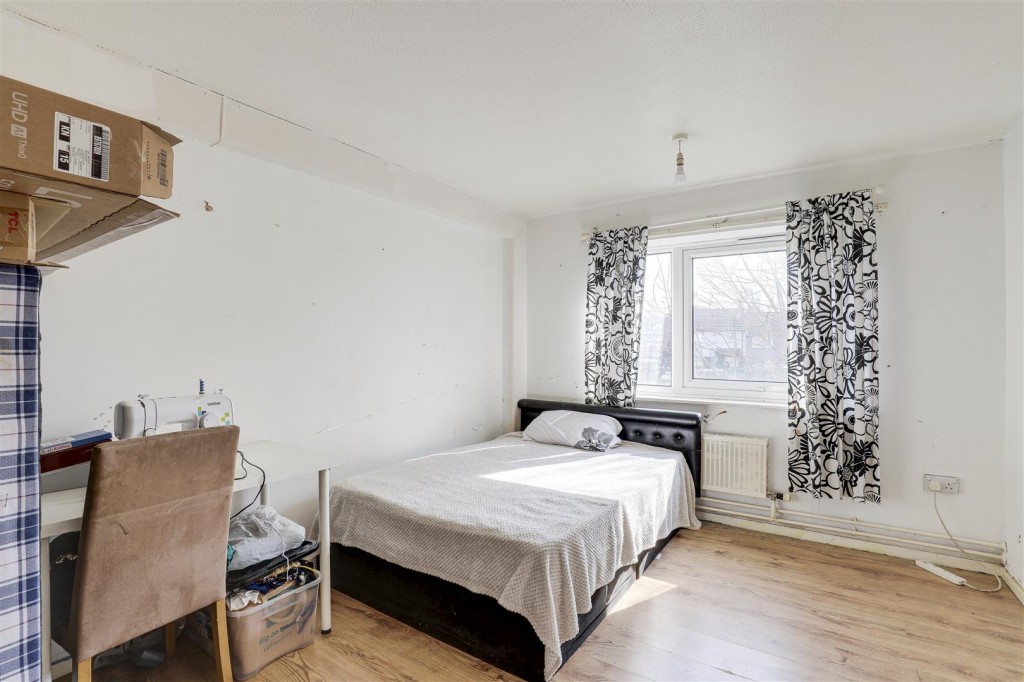 Tulip Avenue, St. Anns, Nottinghamshire, NG3 4PG