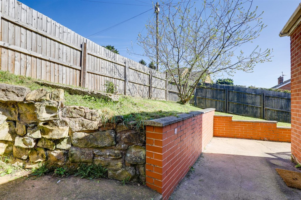 Mays Avenue, Carlton, Nottinghamshire, NG4 1AU
