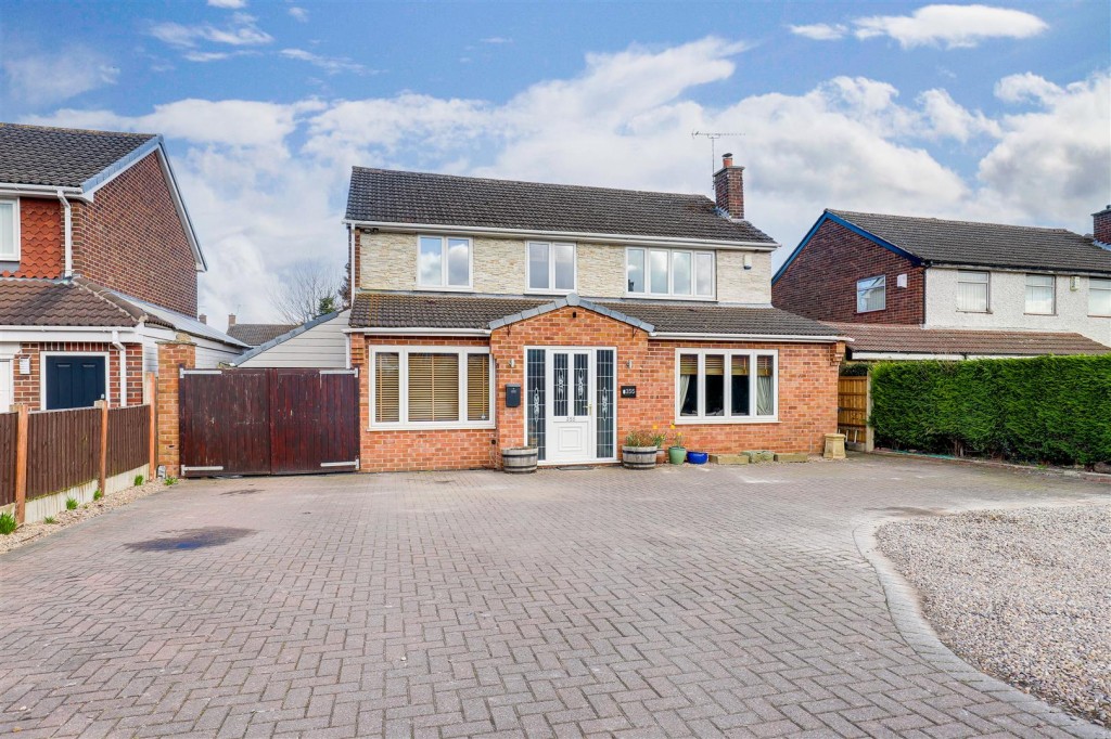 Coppice Road, Arnold, Nottinghamshire, NG5 7HH