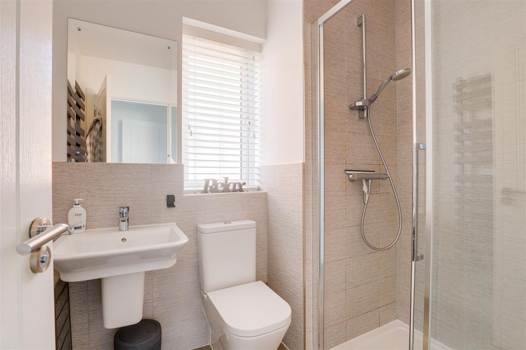 Rose Way, Edwalton, Nottinghamshire, NG12 4JE