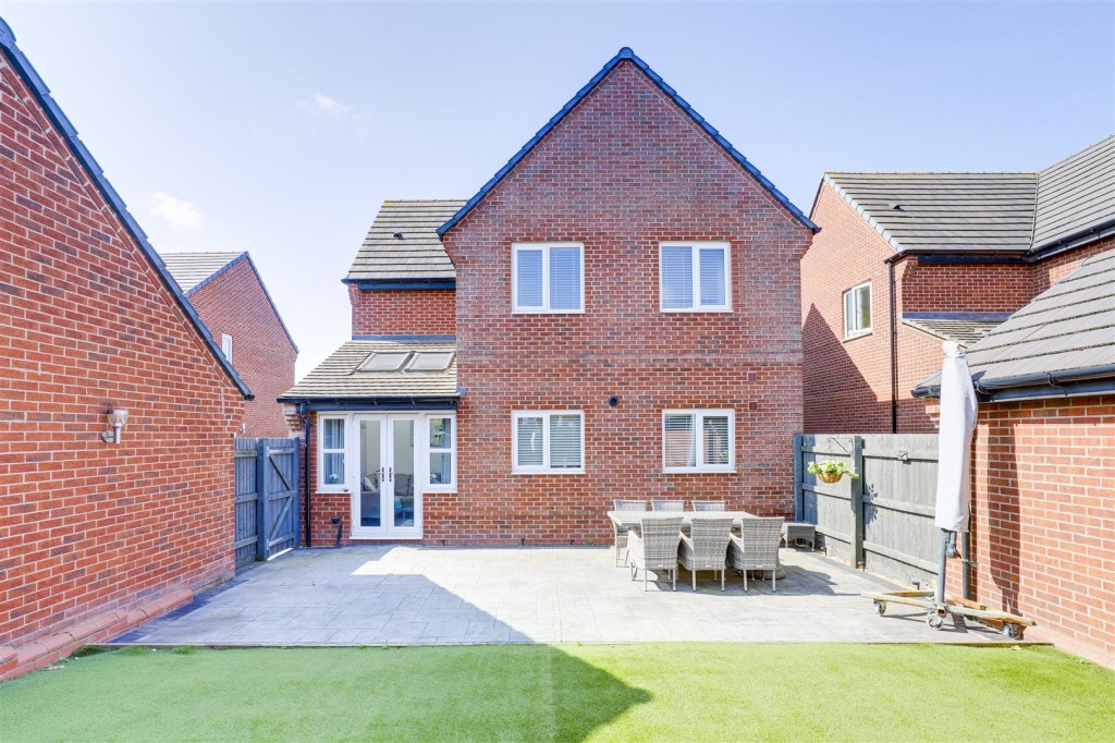 Rose Way, Edwalton, Nottinghamshire, NG12 4JE