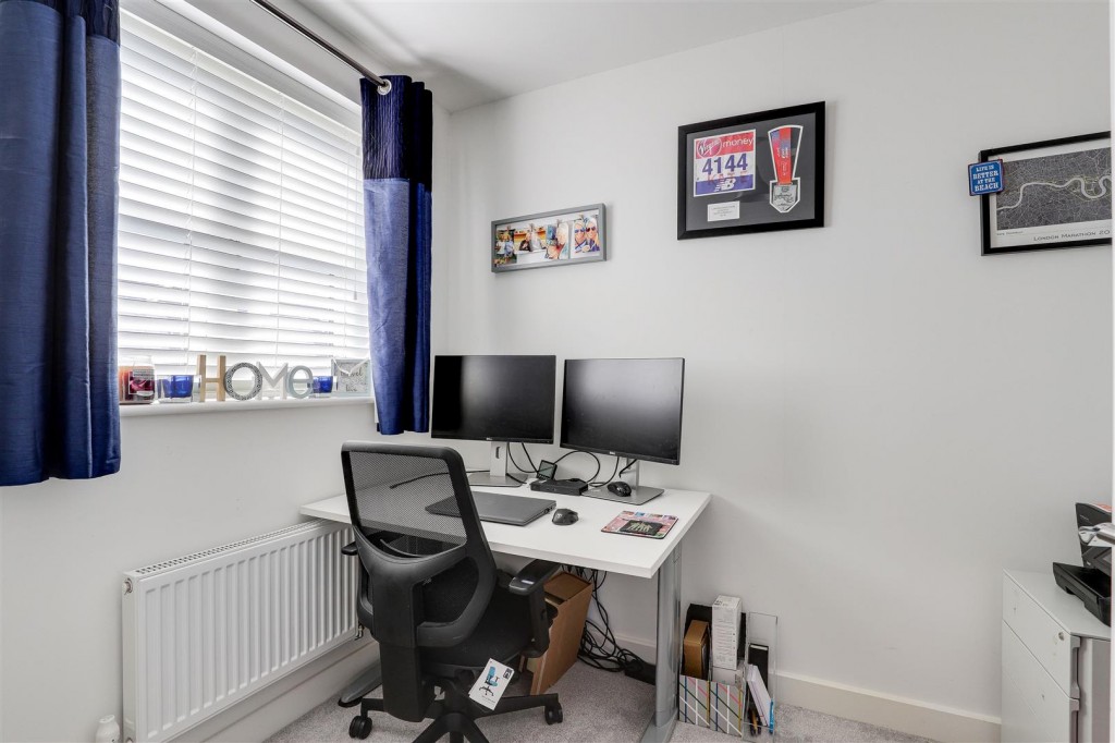 Rose Way, Edwalton, Nottinghamshire, NG12 4JE