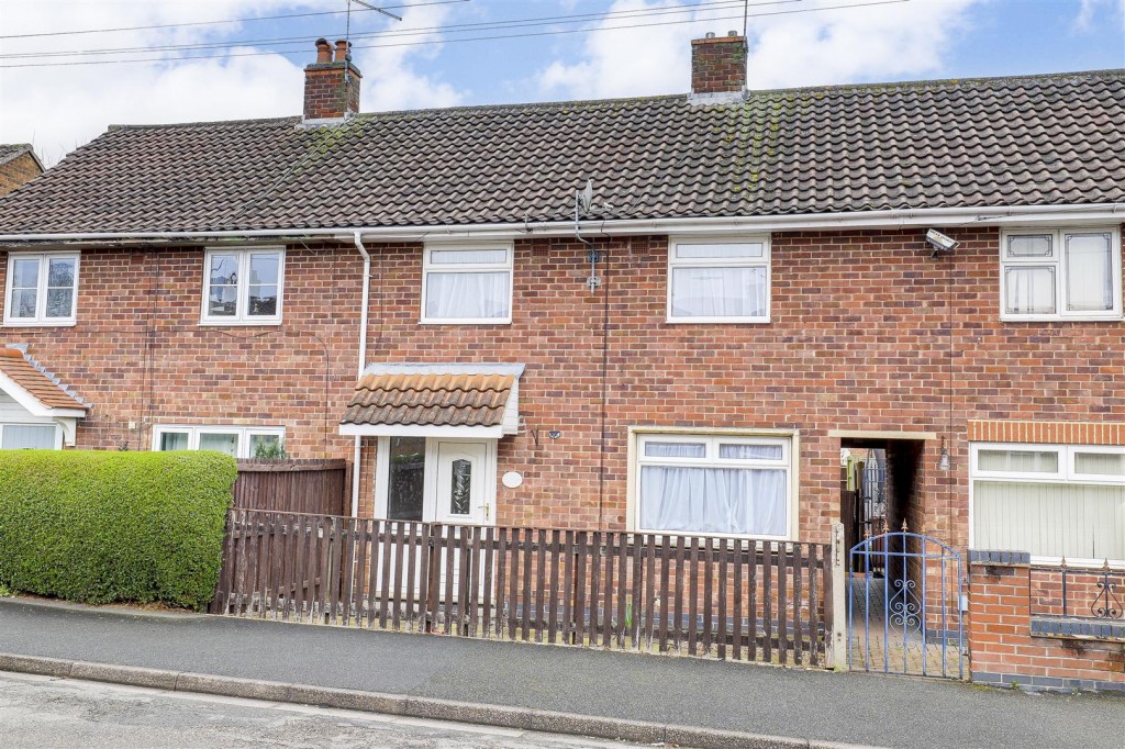Longmoor Road, Long Eaton, Derbyshire, NG10 4EJ