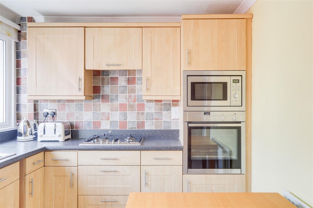 Wilford Crescent West, The Meadows, Nottinghamshire, NG2 2FT