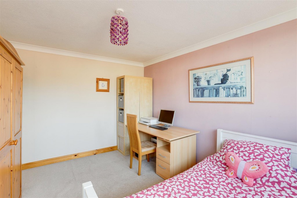 Wilford Crescent West, The Meadows, Nottinghamshire, NG2 2FT