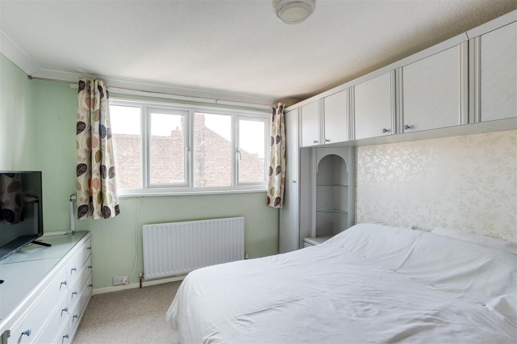 Wilford Crescent West, The Meadows, Nottinghamshire, NG2 2FT