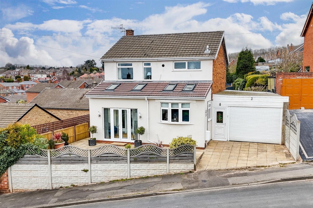 Karen Rise, Arnold, Nottinghamshire, NG5 8GE