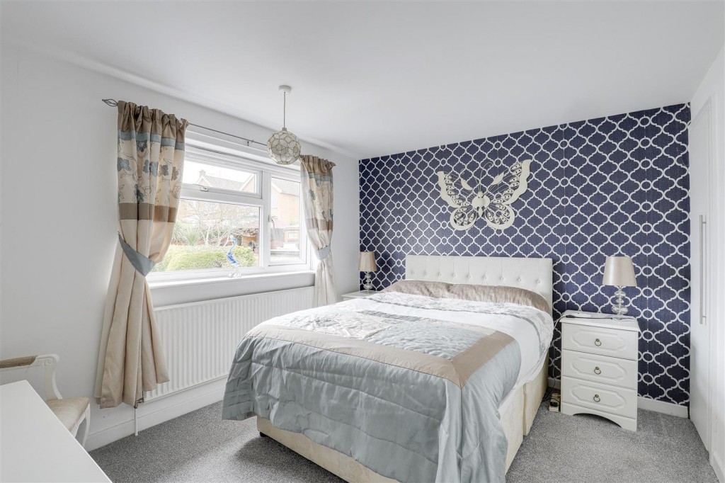 Karen Rise, Arnold, Nottinghamshire, NG5 8GE