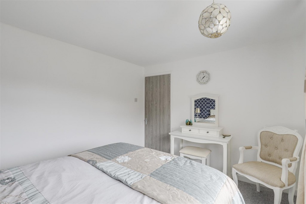 Karen Rise, Arnold, Nottinghamshire, NG5 8GE