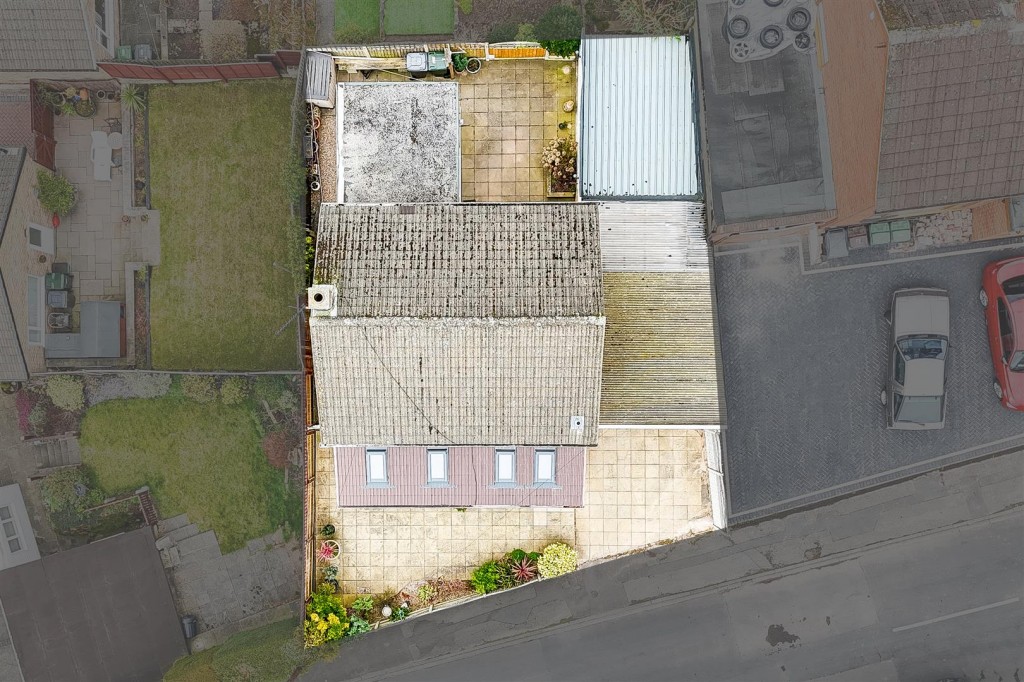 Karen Rise, Arnold, Nottinghamshire, NG5 8GE