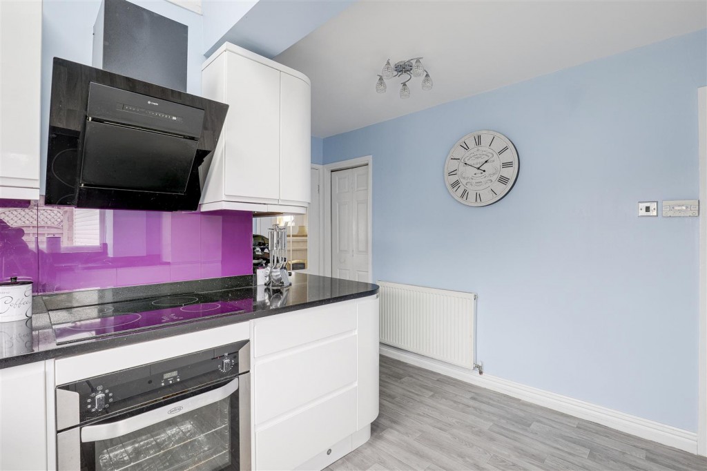 Karen Rise, Arnold, Nottinghamshire, NG5 8GE