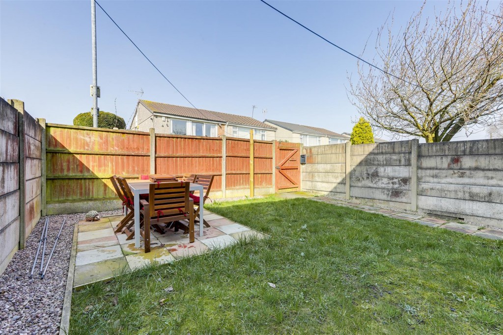Harris Road, Kirkby-In-Ashfield, Nottinghamshire, NG17 7PL