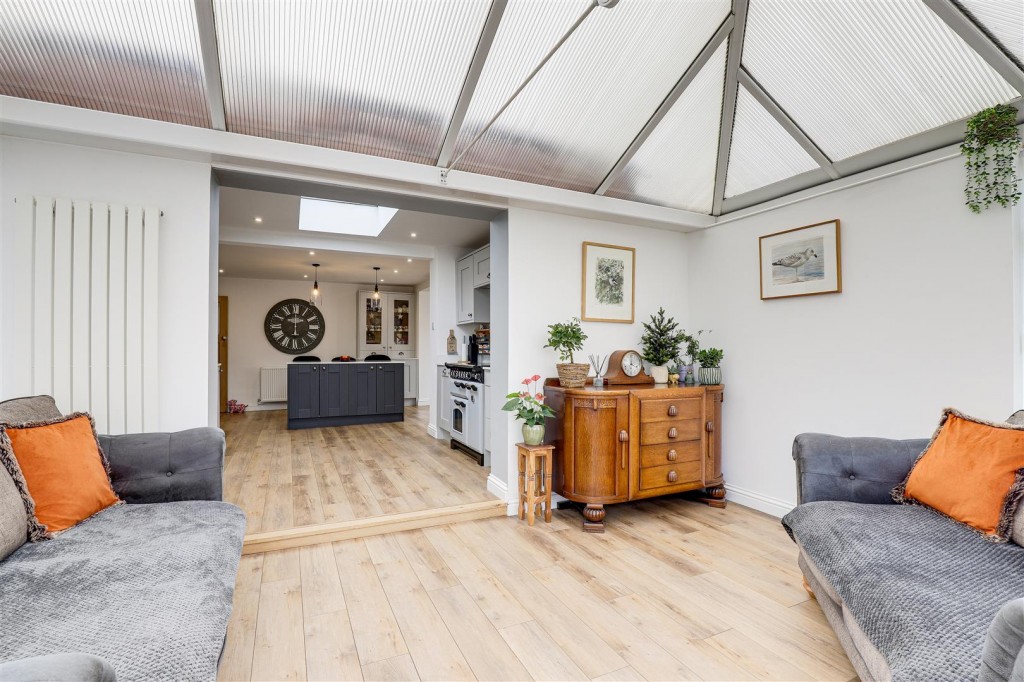 Spring Lane, Lambley, Nottinghamshire, NG4 4PE