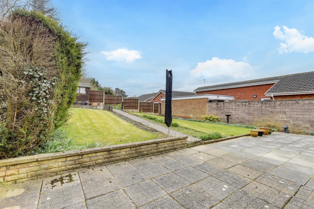 Hilltop Road, Pinxton, Nottinghamshire, NG16 6QJ