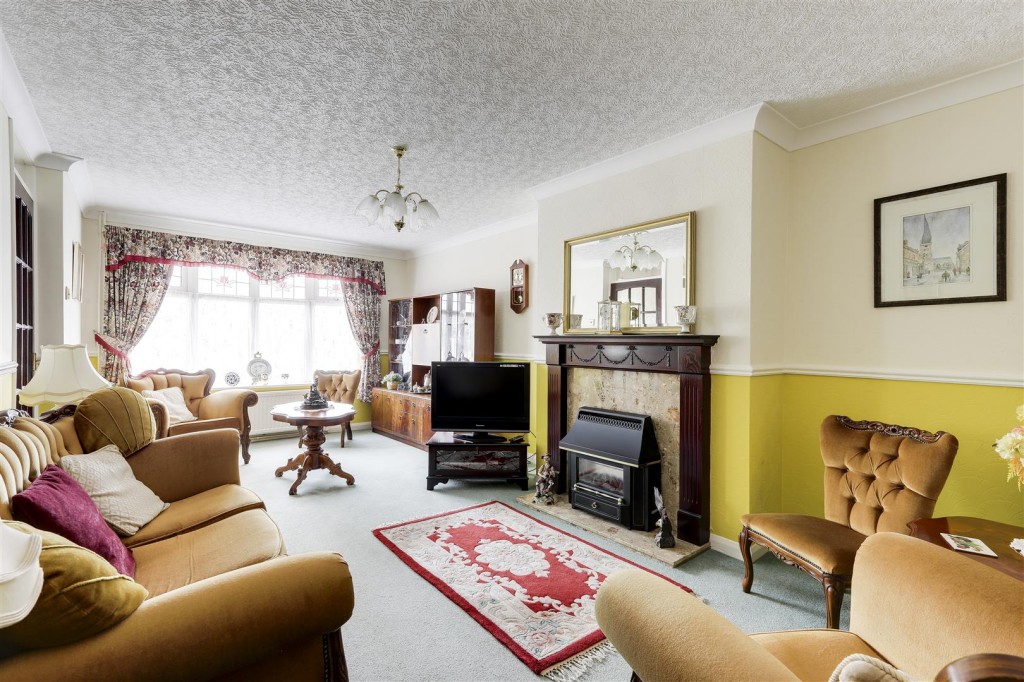 Hilltop Road, Pinxton, Nottinghamshire, NG16 6QJ