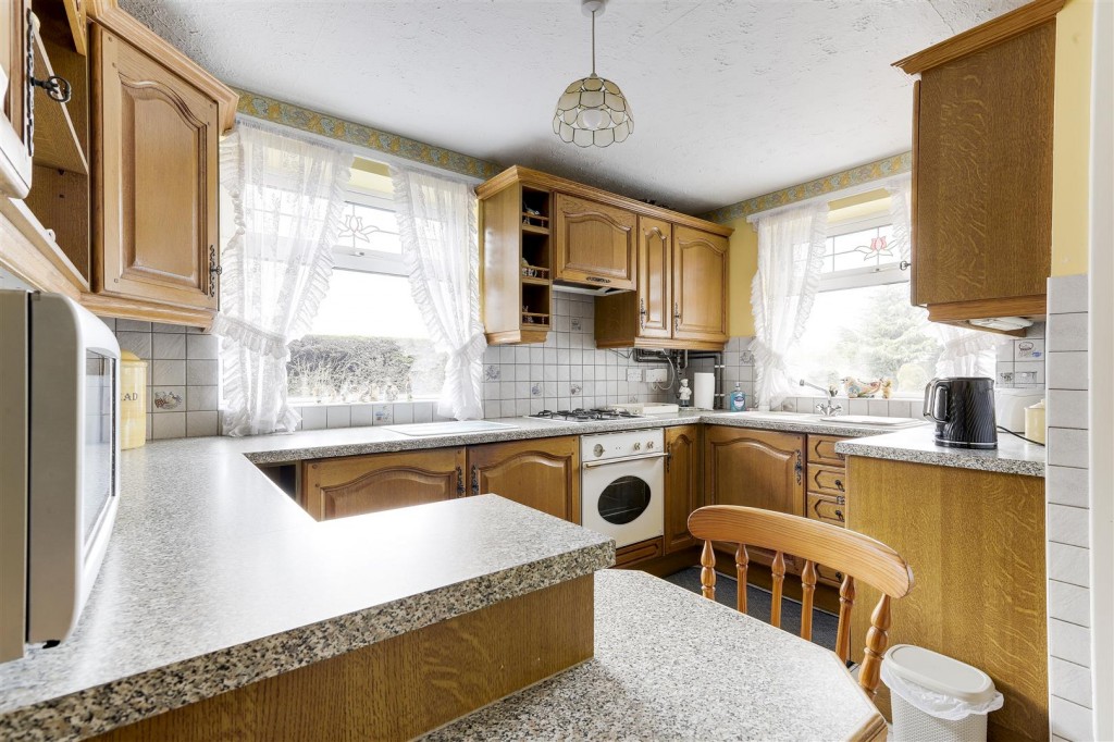 Hilltop Road, Pinxton, Nottinghamshire, NG16 6QJ