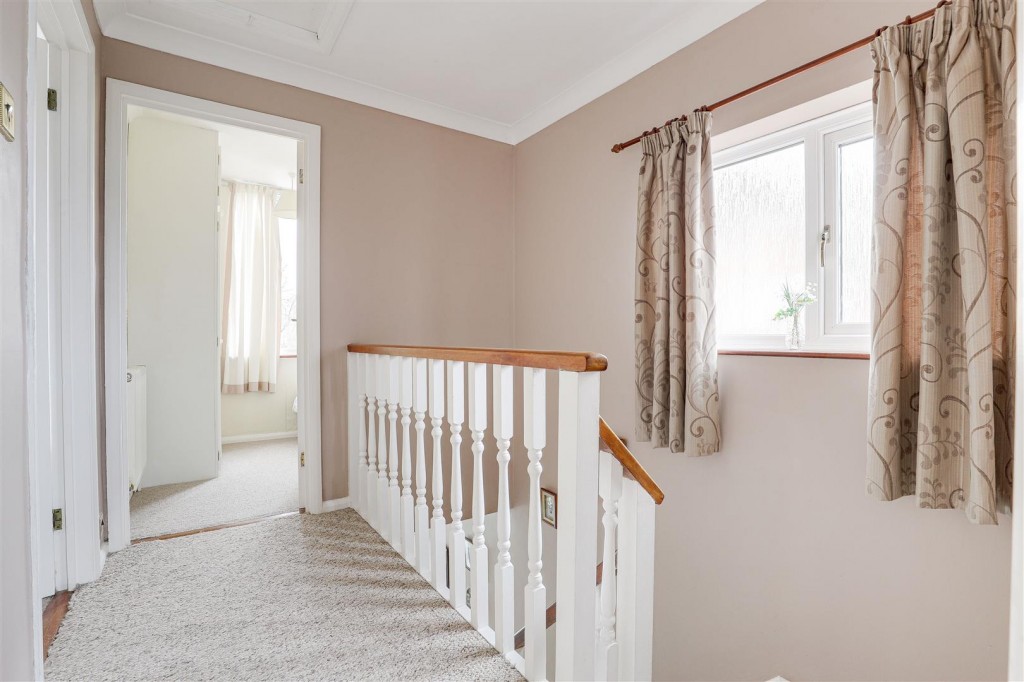 Wyvern Avenue, Long Eaton, Nottinghamshire, NG10 1AE