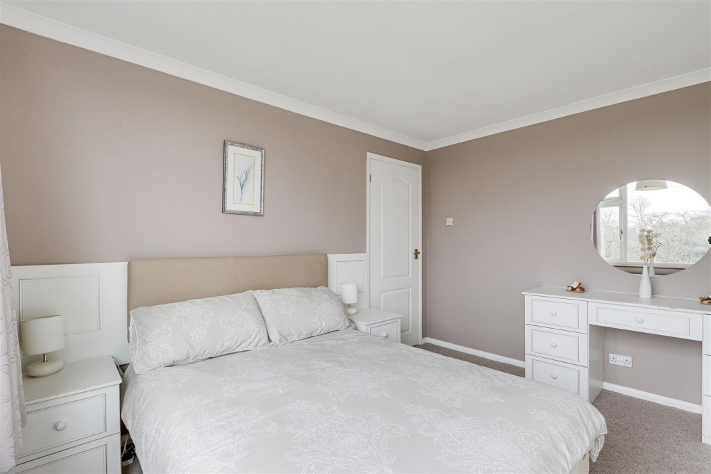 Wyvern Avenue, Long Eaton, Nottinghamshire, NG10 1AE