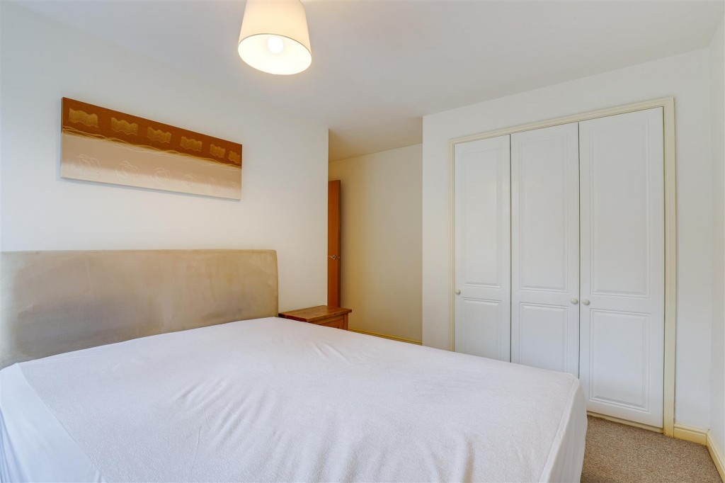 Woodthorpe Drive, Woodthorpe, Nottinghamshire, NG5 4AT