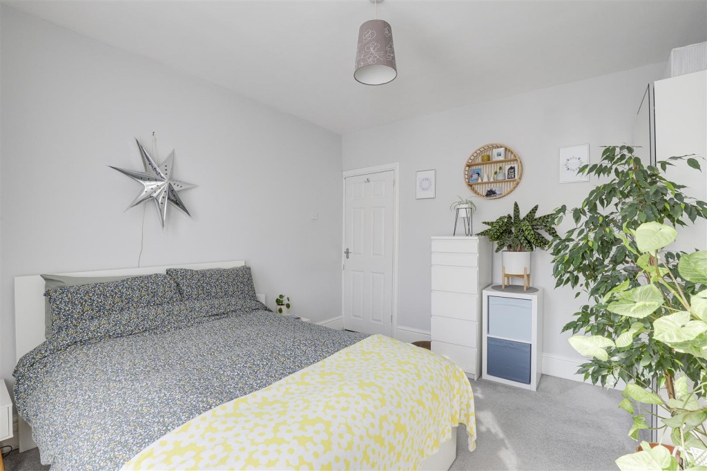 Montague Road, Hucknall, Nottinghamshire, NG15 7DT