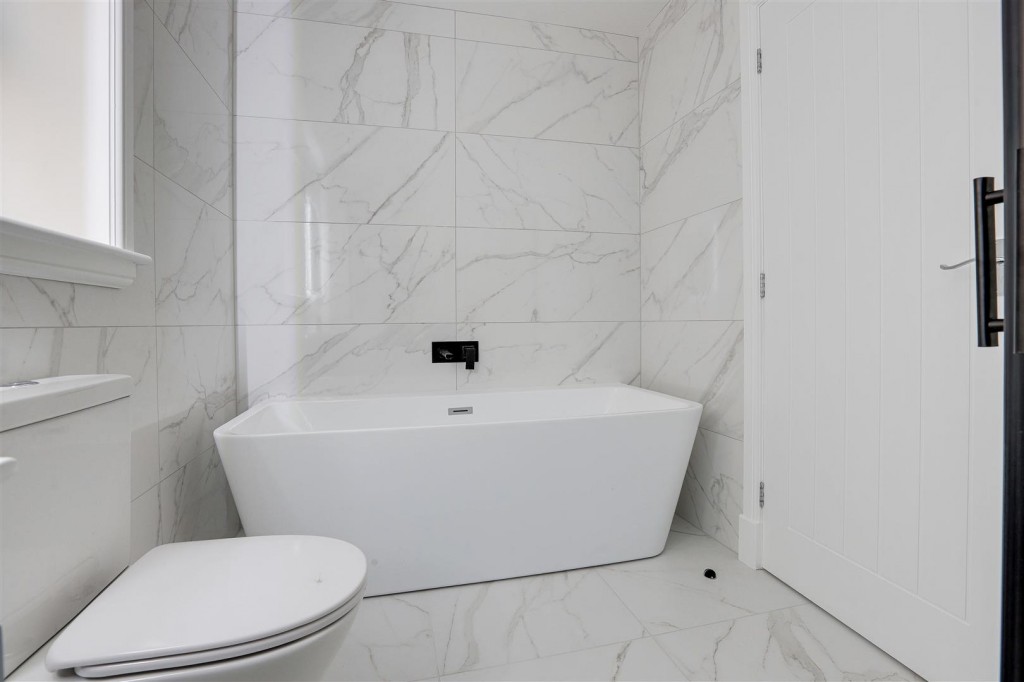Wild Hill, Fackley, Sutton-In-Ashfield, NG17 3JE