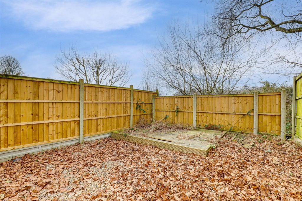 Oak Tree Close, Hucknall, Nottinghamshire, NG15 6SE