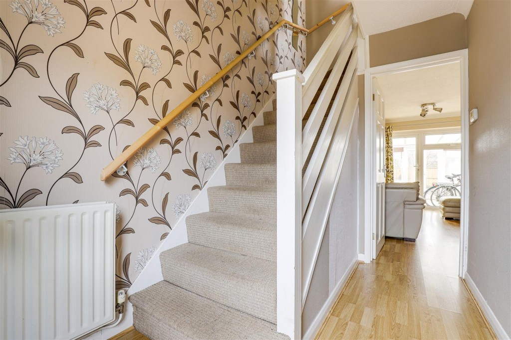 Oak Tree Close, Hucknall, Nottinghamshire, NG15 6SE