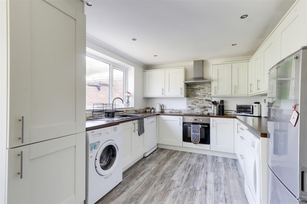 Cherry Orchard Mount, Bestwood Park, Nottinghamshire, NG5 5TH