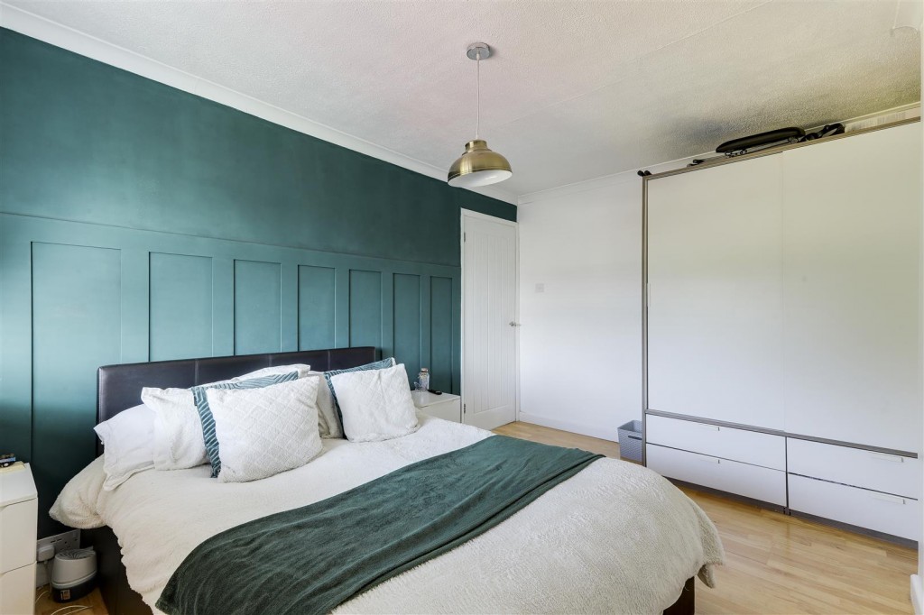 Cherry Orchard Mount, Bestwood Park, Nottinghamshire, NG5 5TH