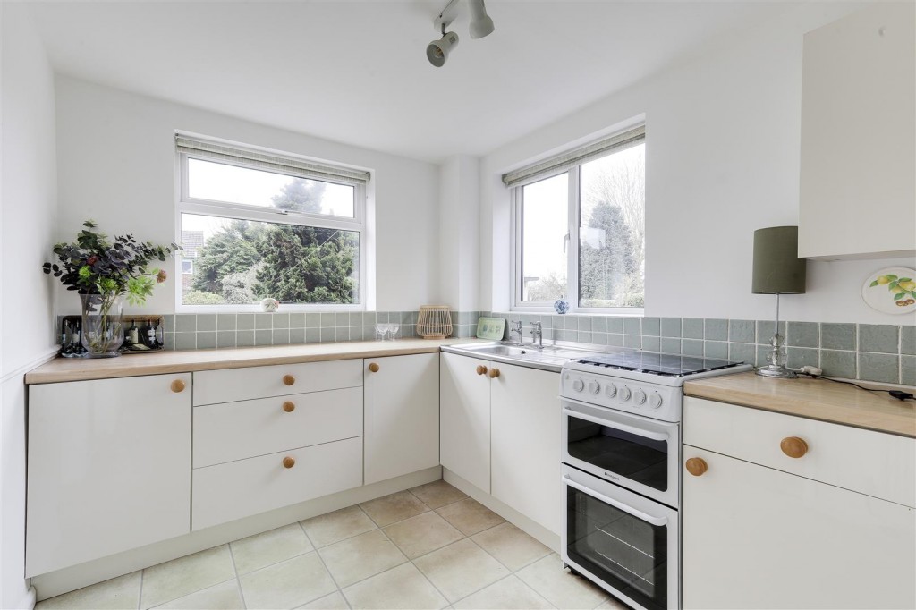 Chippenham Road, Bestwood Park, Nottinghamshire, NG5 5SS