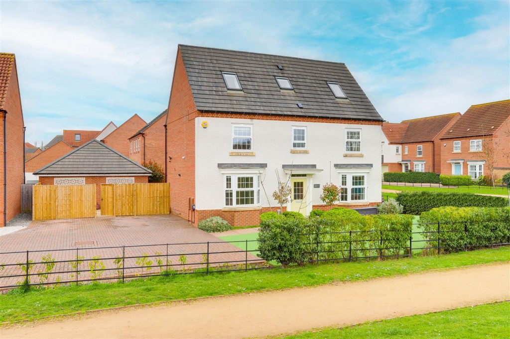 Chestnut Drive, Cotgrave, Nottinghamshire, NG12 3TZ