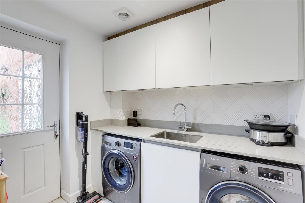 Chestnut Drive, Cotgrave, Nottinghamshire, NG12 3TZ